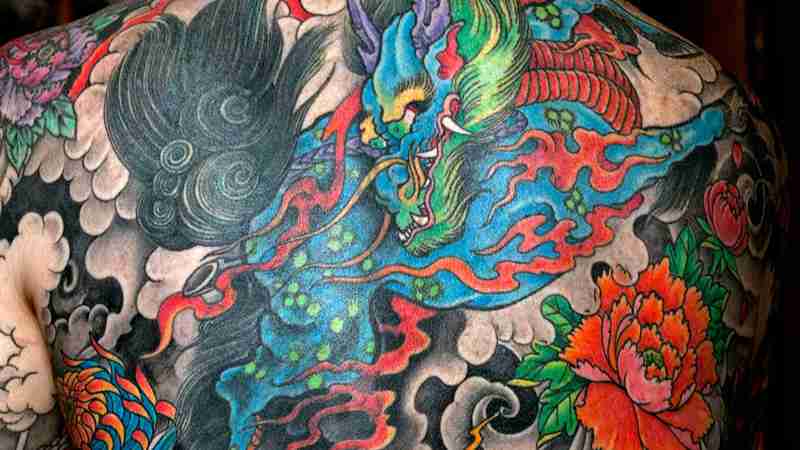 Custom Japanese backpiece tattoo by Greg James, tags: tattoo-artiest tony montaña - CC BY-SA