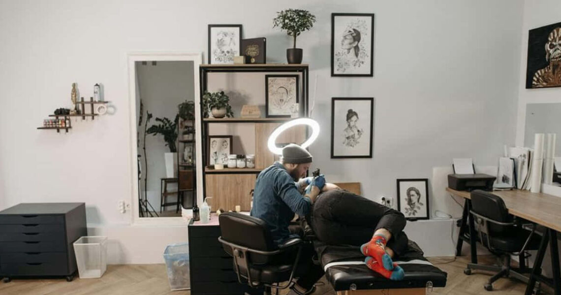Tattoostudio systemen in ontwerp en veiligheidspraktijk